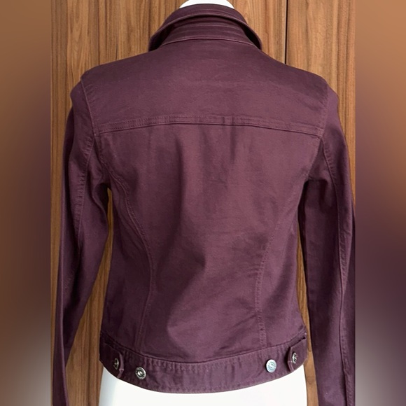 NWT. Style & Co  Classic Denim Jacket Size XS - Picture 3 of 11
